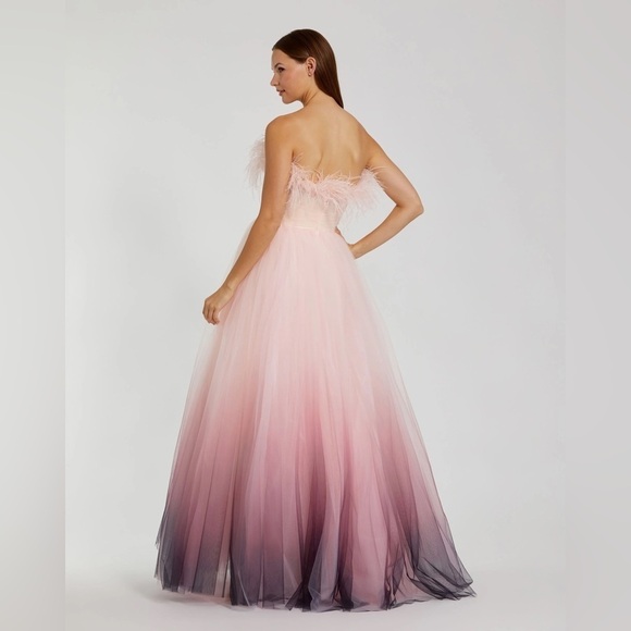 MAC DUGGAL 20557 NWOT Strapless Feather Bodice Tulle Gown - Picture 2 of 7